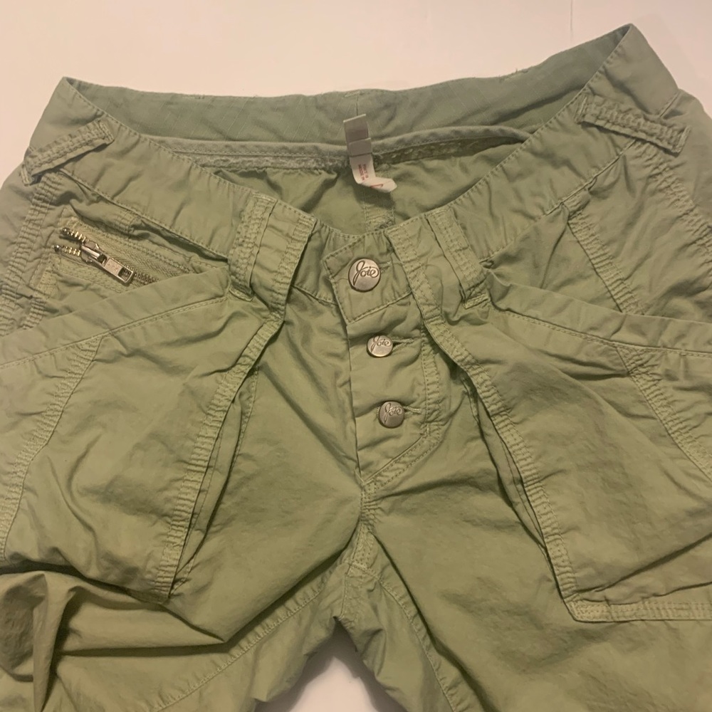 Joie Vintage khaki cropped pants with drawstrings!